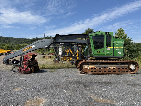 2018 John Deere 853MH