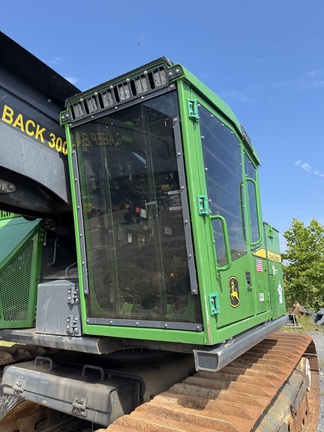 2018 John Deere 853MH