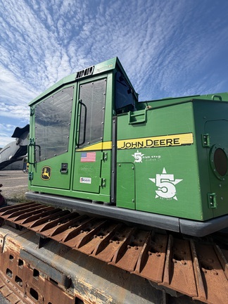 2018 John Deere 853MH