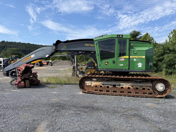 2018 John Deere 853MH