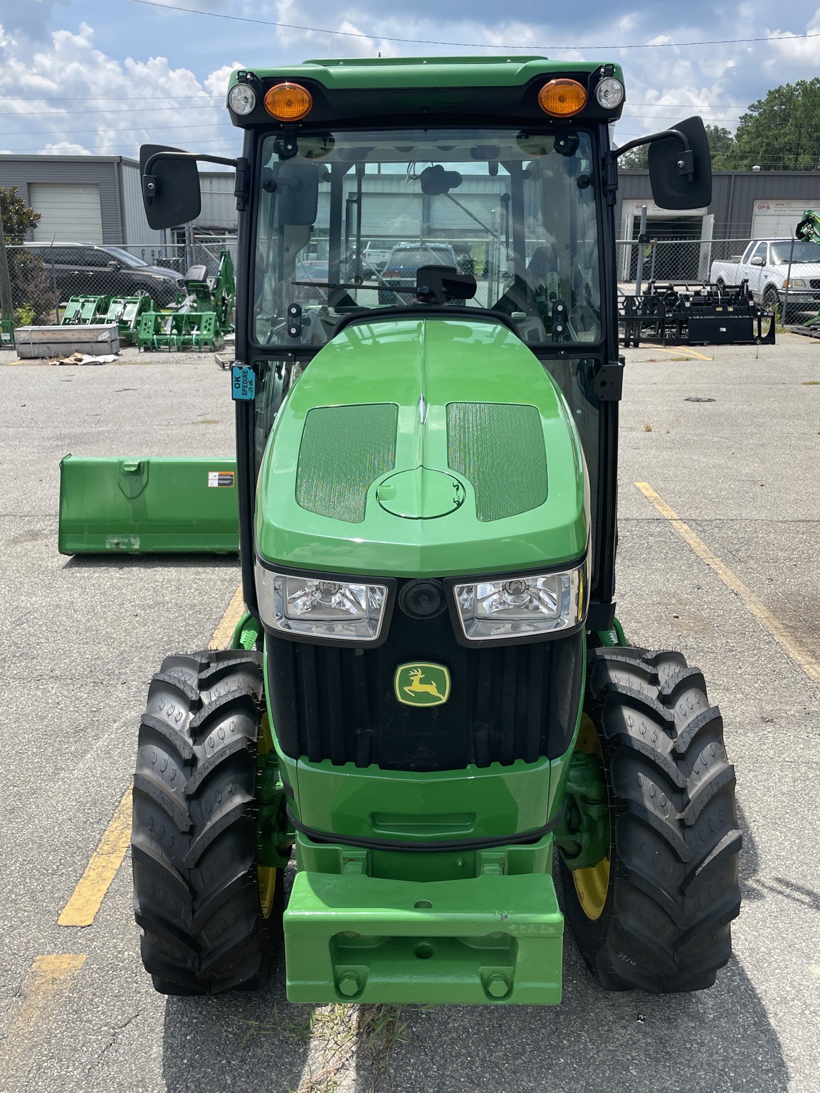 John Deere 5075GN Image 2