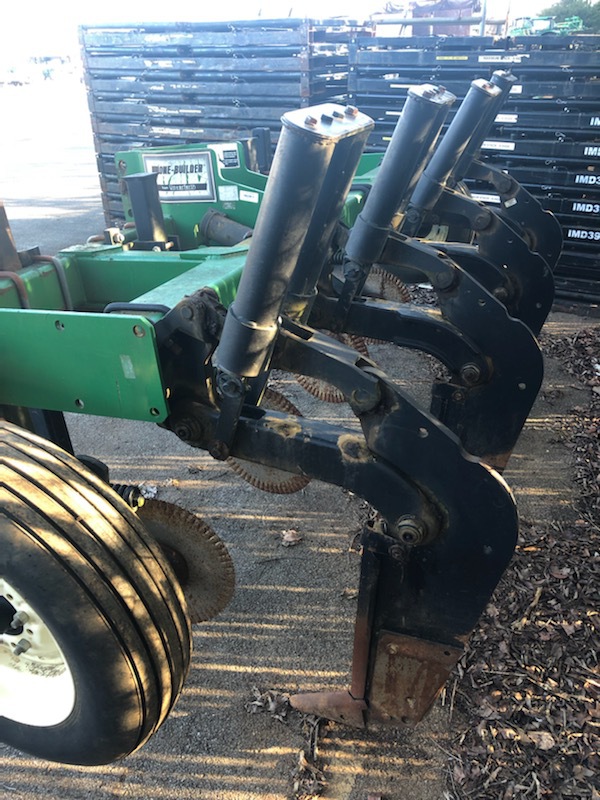 Unverferth 132 Image 1