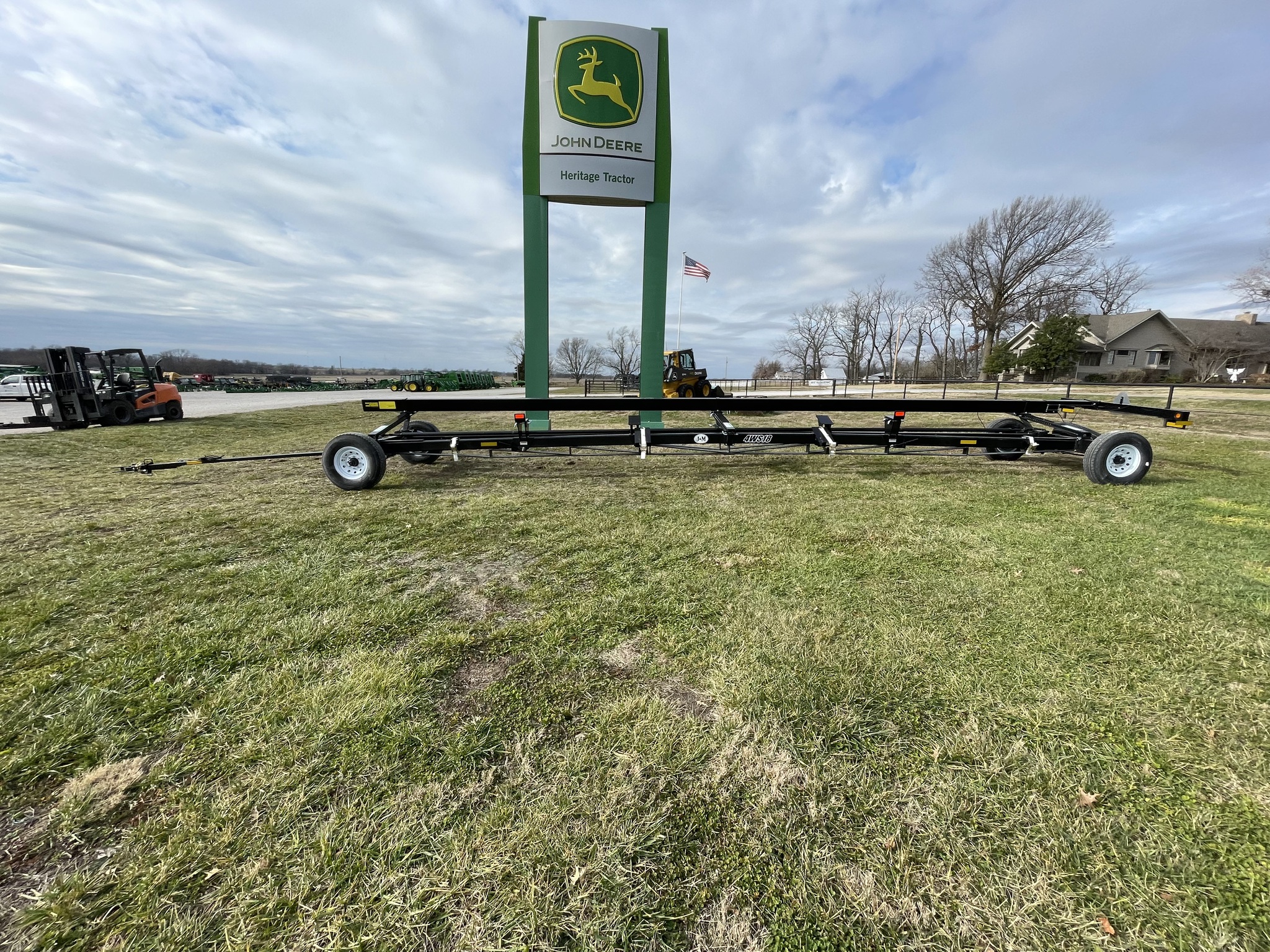  2022 J&M HD38 at Heritage Tractor in Lockwood, MO