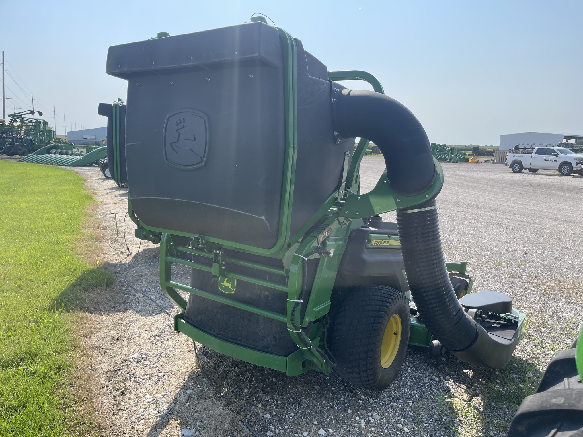  2021 John Deere Z997R at Heritage Tractor in Carthage, IL