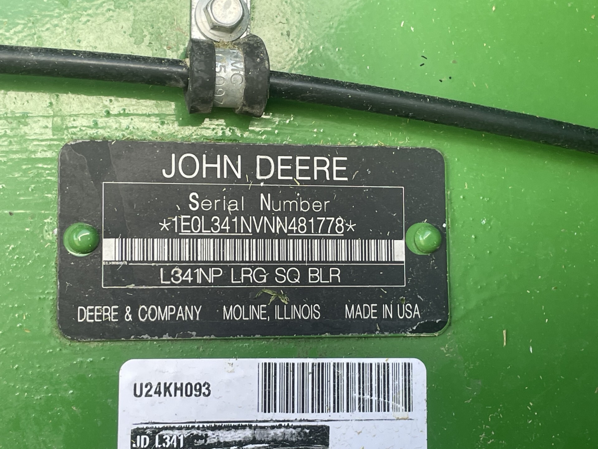 2022 John Deere L341 Image 30