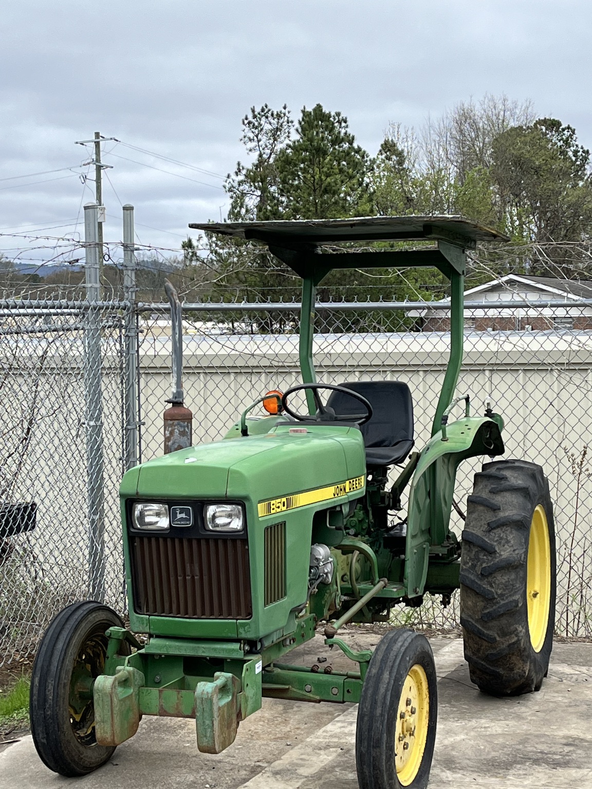 John Deere 850 Image 1