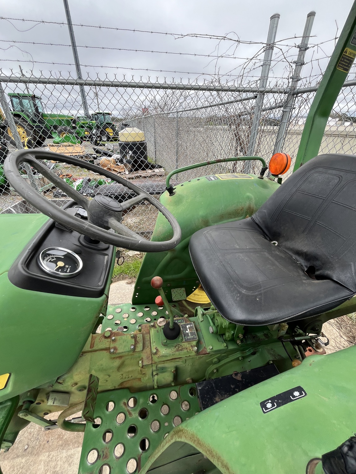 John Deere 850 Image 3