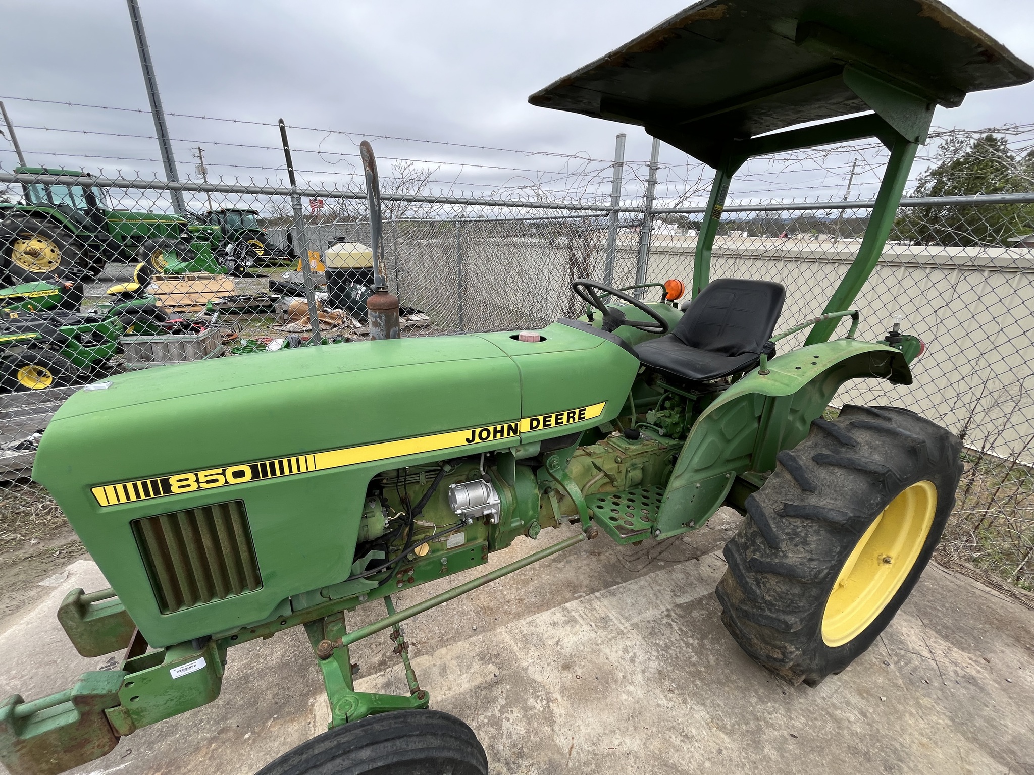 John Deere 850 Image 4