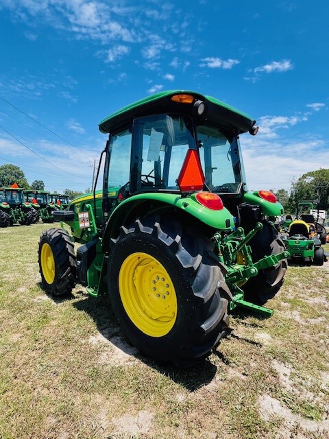 2025 John Deere 5090E Image 4