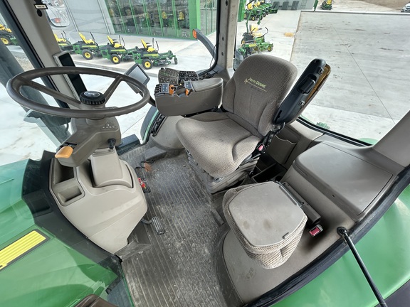 2012 John Deere 7230R (14th thumbnail)