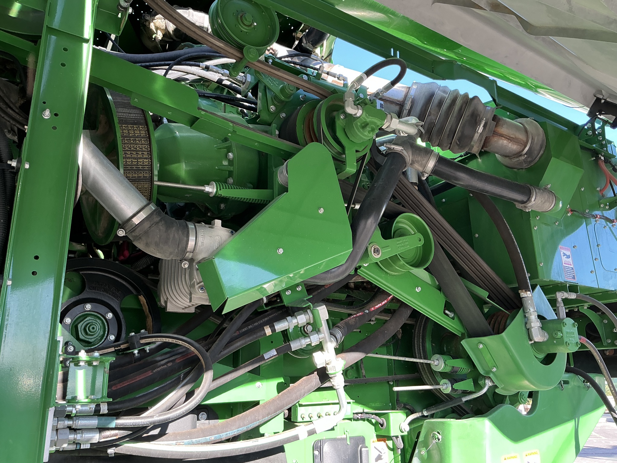 2023 John Deere S780 Image 17