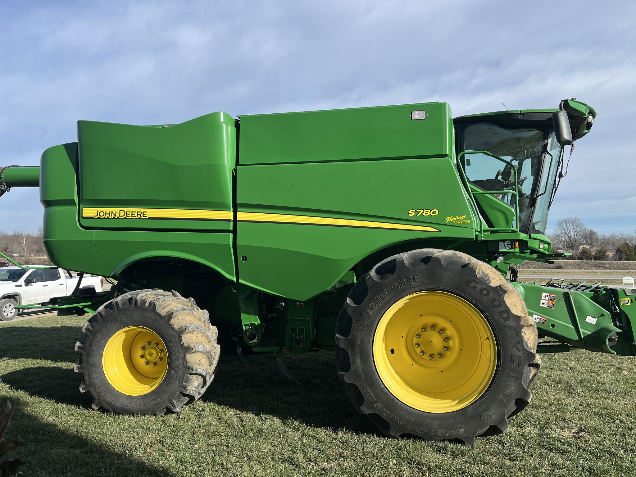  2021 John Deere S780 at Heritage Tractor in Adrian, MO