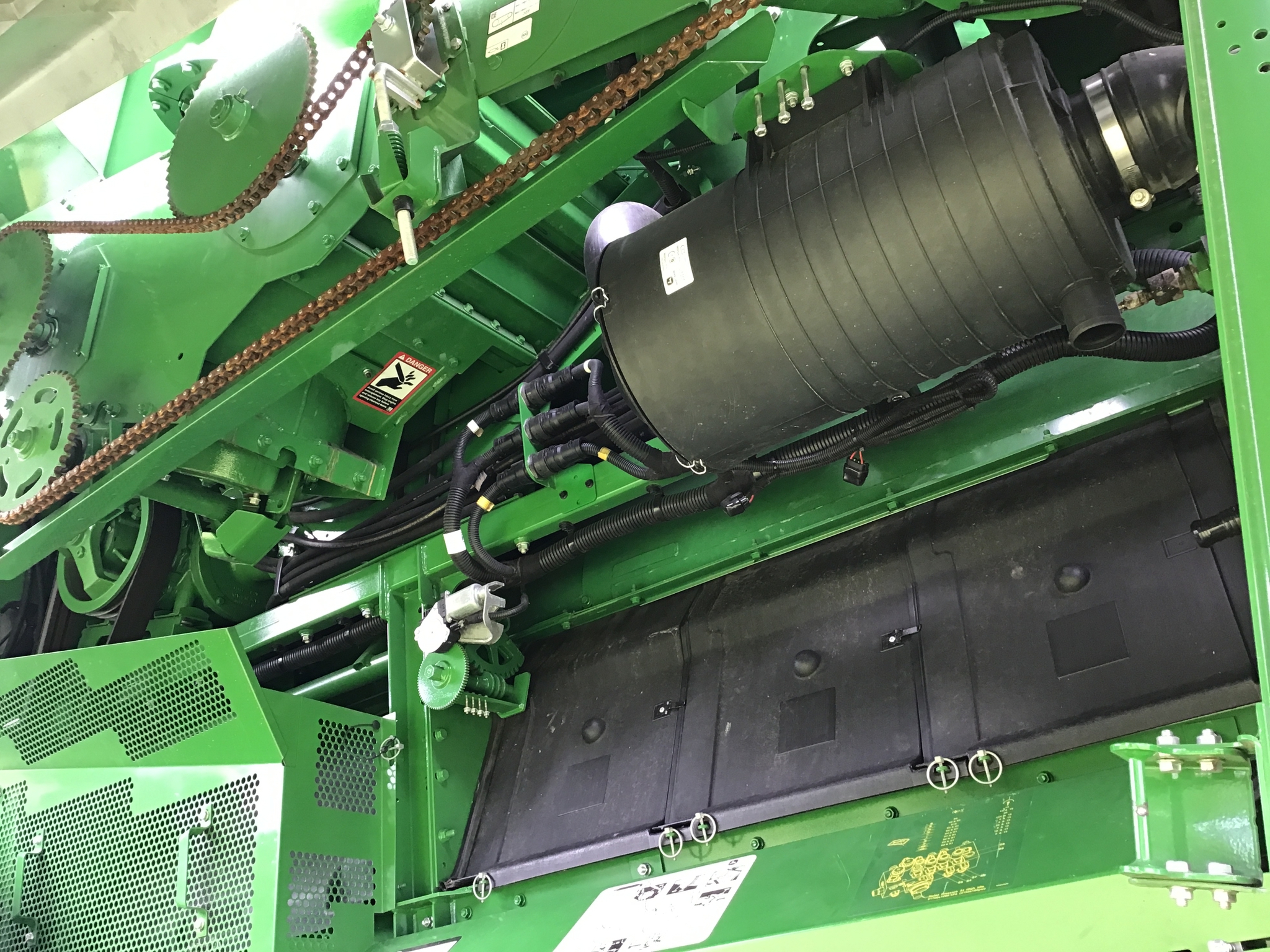 Used 2024 John Deere S770 Combines at Koenig Equipment in Anna, OH - PhotoXL15