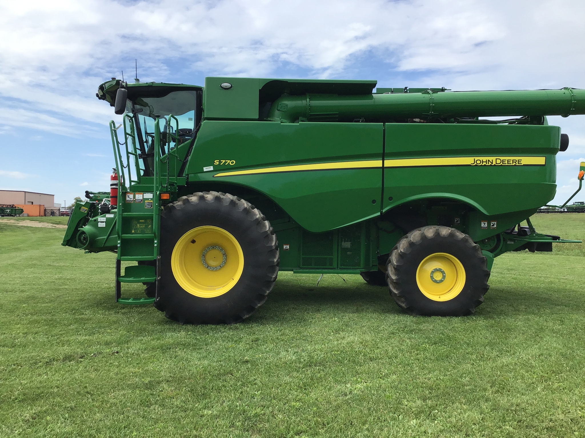 Used 2024 John Deere S770 Combines at Koenig Equipment in Anna, OH - PhotoXL5