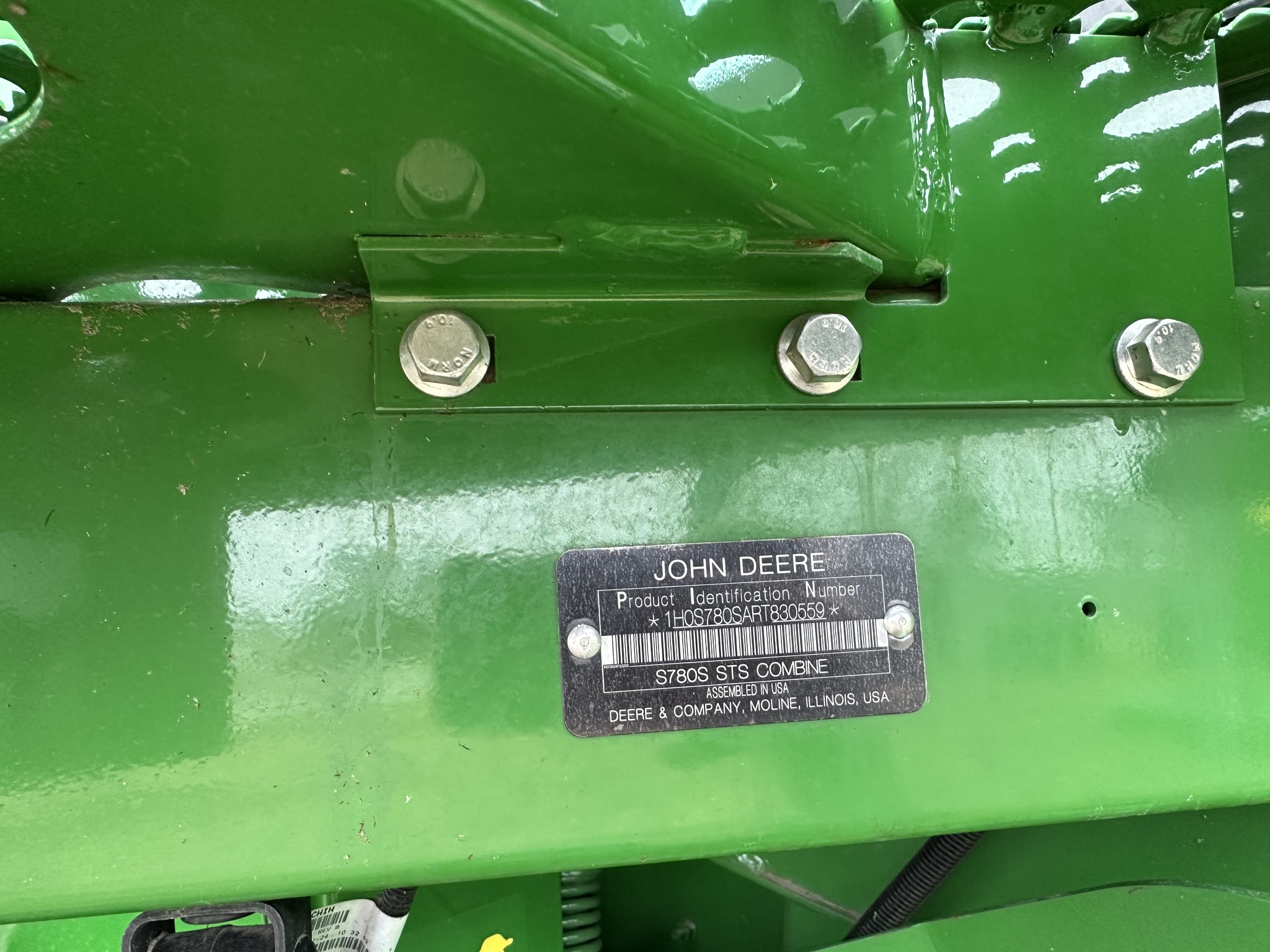  2024 John Deere S780 at Heritage Tractor in Monmouth, IL