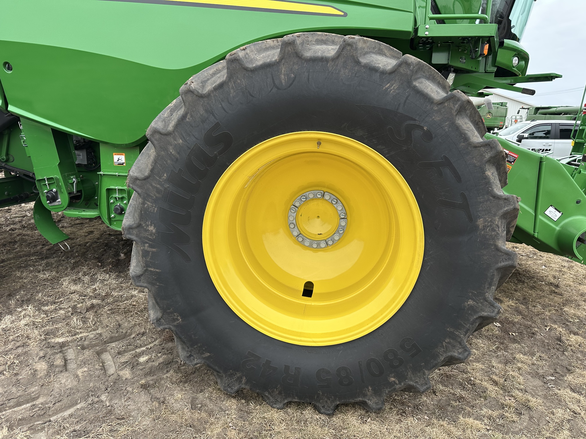  2024 John Deere S780 at Heritage Tractor in Monmouth, IL