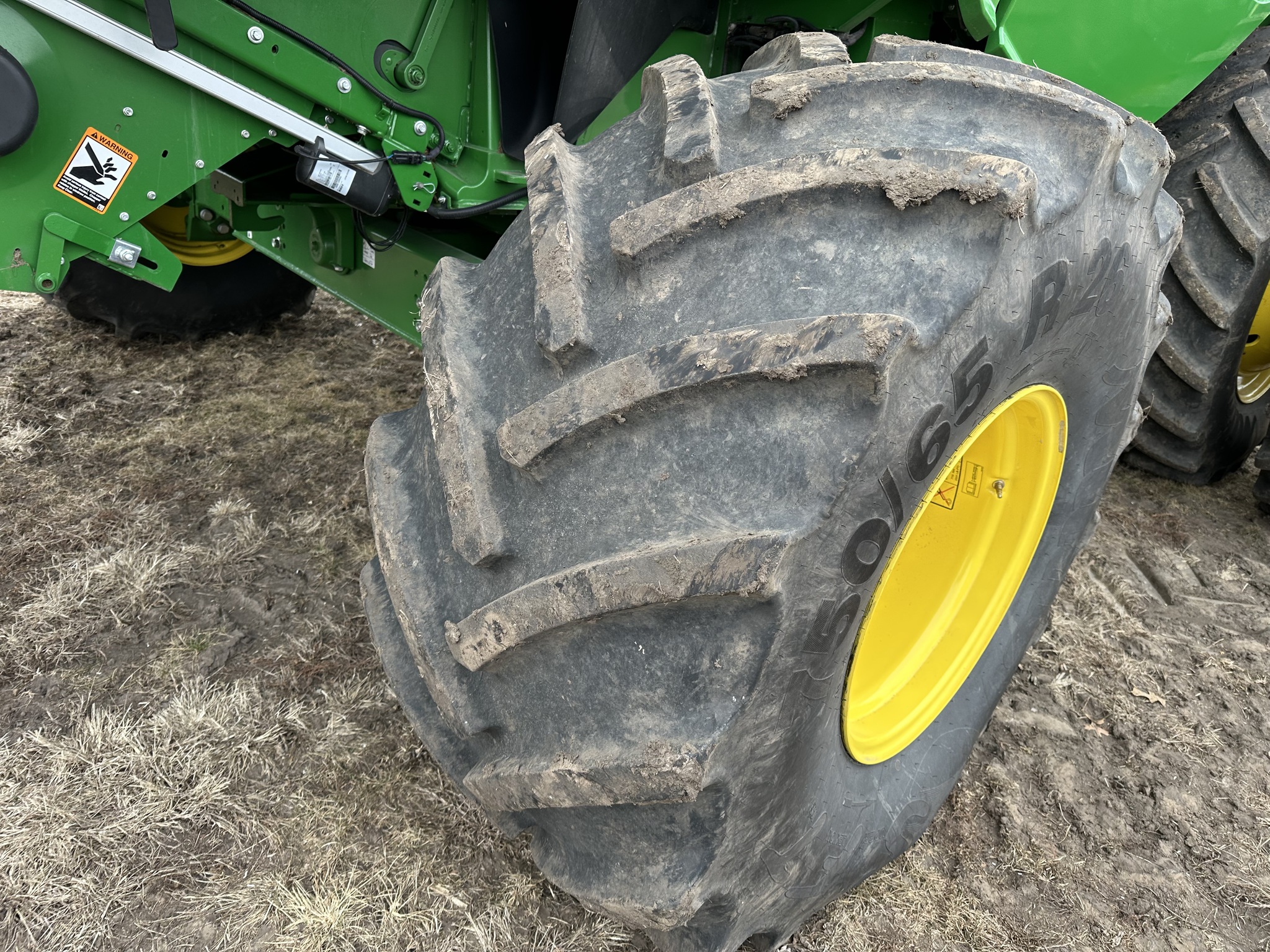  2024 John Deere S780 at Heritage Tractor in Monmouth, IL