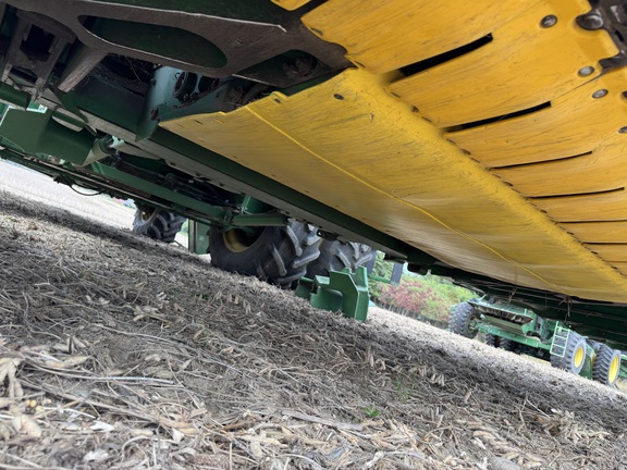 Photo of 2013 John Deere 640FD