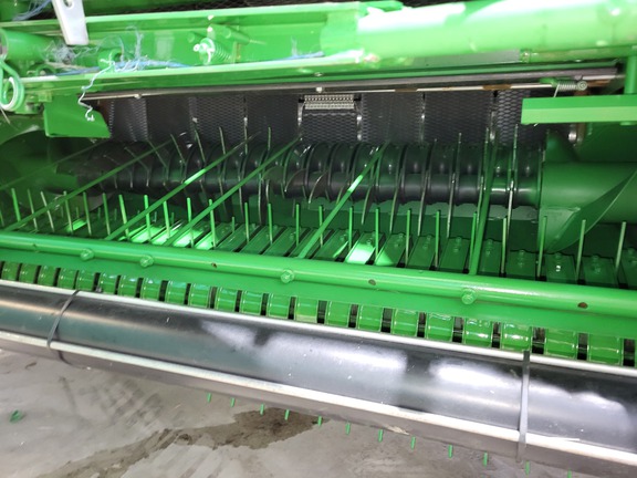 Used 2021 John Deere 560R Round Balers at Horizon Ag & Turf in St. Paul, AB - Photo13