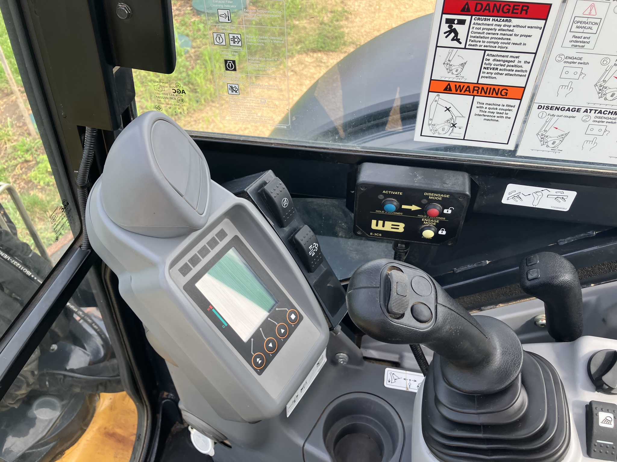2020 John Deere 60G Image 11