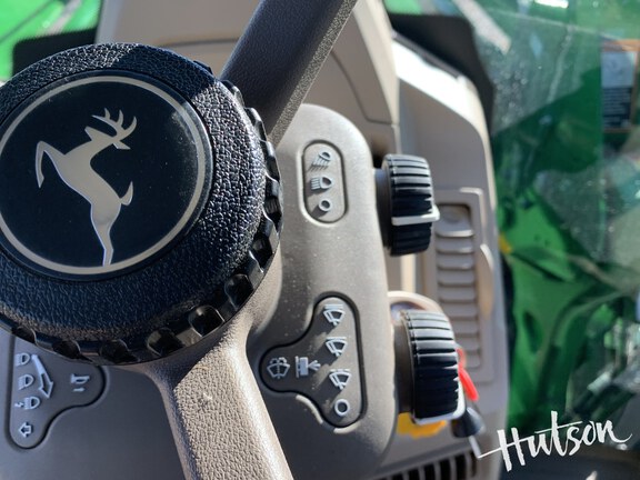 Photo of 2024 John Deere 6120M