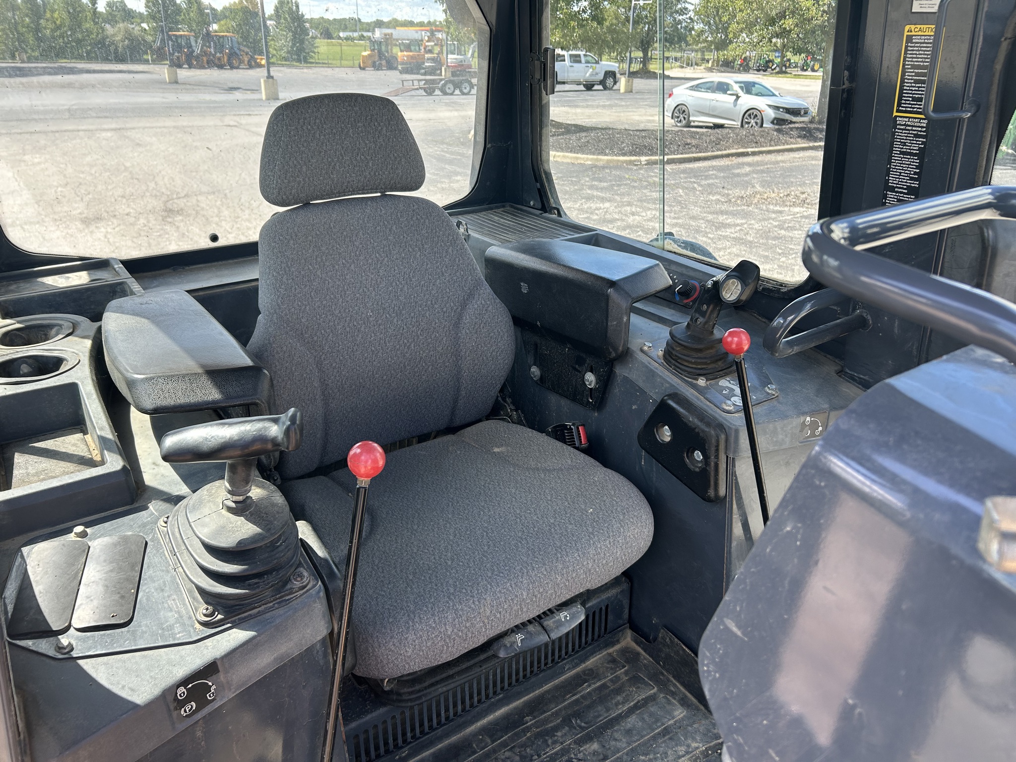 2018 John Deere 550K LGP Image 12