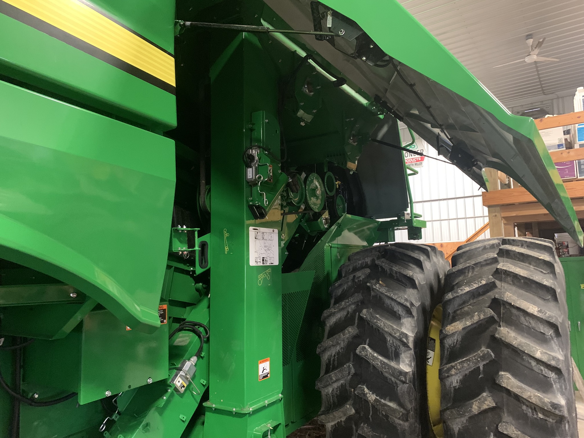 2023 John Deere S770 Image 6