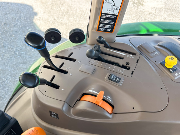 2024 John-Deere 5100E