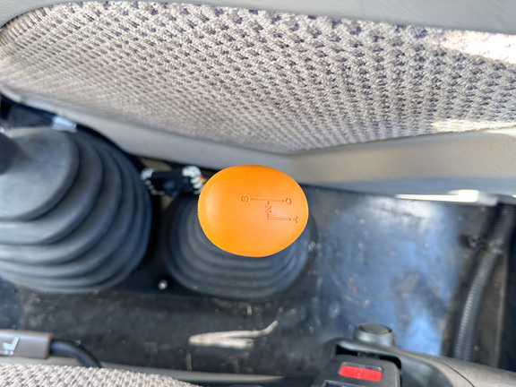 2024 John-Deere 5100E