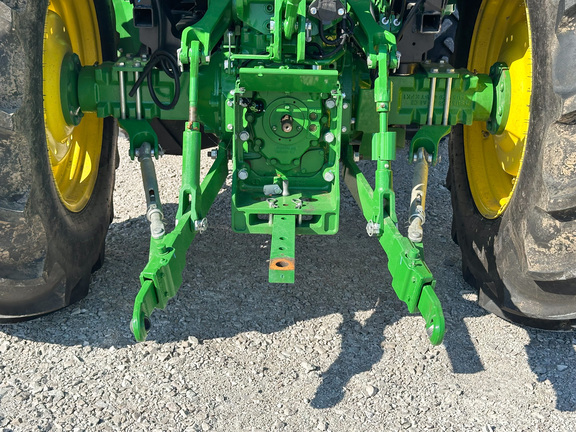 2024 John-Deere 5100E