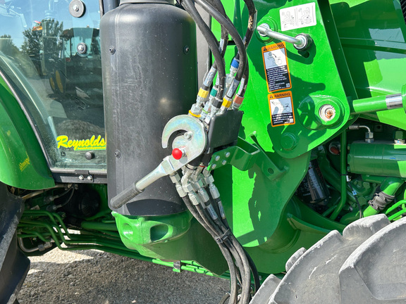 2024 John-Deere 5100E