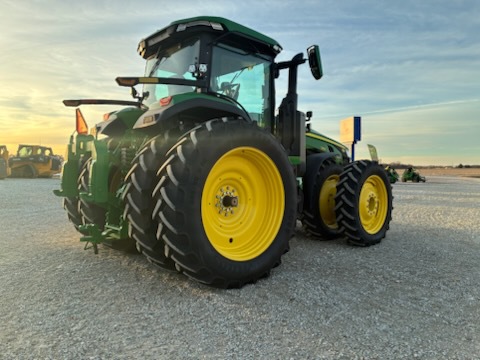 2024 John Deere 8R 340 Image 7