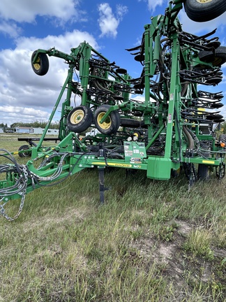Used 2012 John Deere 1870 Air Drills and Seeders at Horizon Ag & Turf in Falher, AB - Photo3