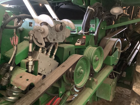 Photo of 2017 John Deere S690