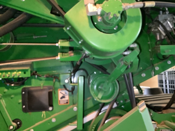 Photo of 2017 John Deere S690