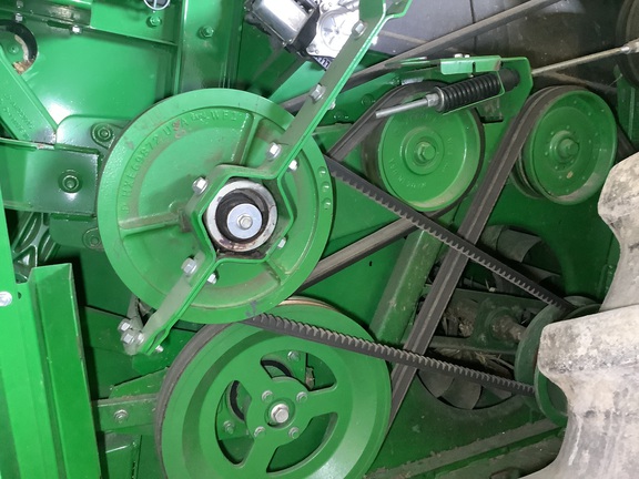 Photo of 2017 John Deere S690