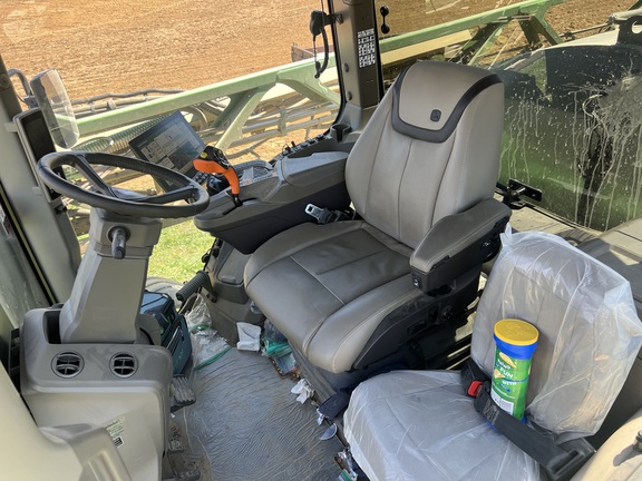 Photo of 2025 John Deere 408R