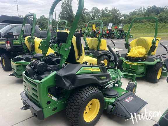 Photo of 2023 John Deere Z960M