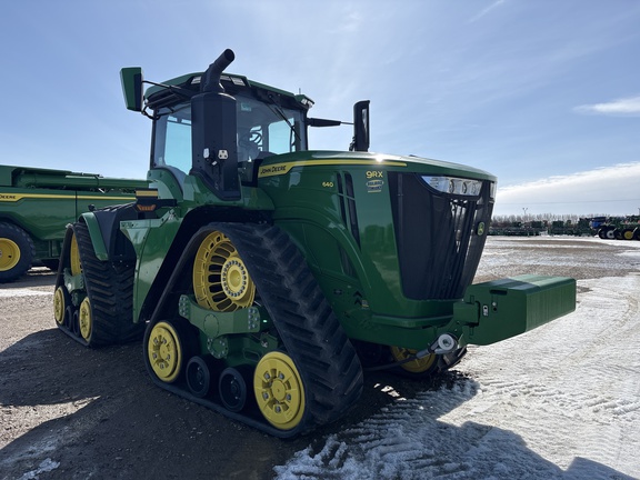 Used 2024 John Deere 9RX 640 Track Tractors at Horizon Ag & Turf in Lloydminster, AB - Photo2