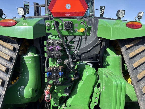 Used 2024 John Deere 9RX 640 Track Tractors at Horizon Ag & Turf in Lloydminster, AB - Photo9