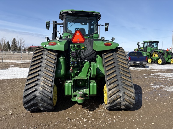 Used 2024 John Deere 9RX 640 Track Tractors at Horizon Ag & Turf in Lloydminster, AB - Photo6