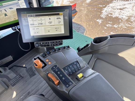 Used 2024 John Deere 9RX 640 Track Tractors at Horizon Ag & Turf in Lloydminster, AB - Photo14