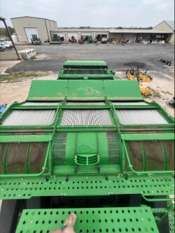 2023 John Deere CP770 Image 2