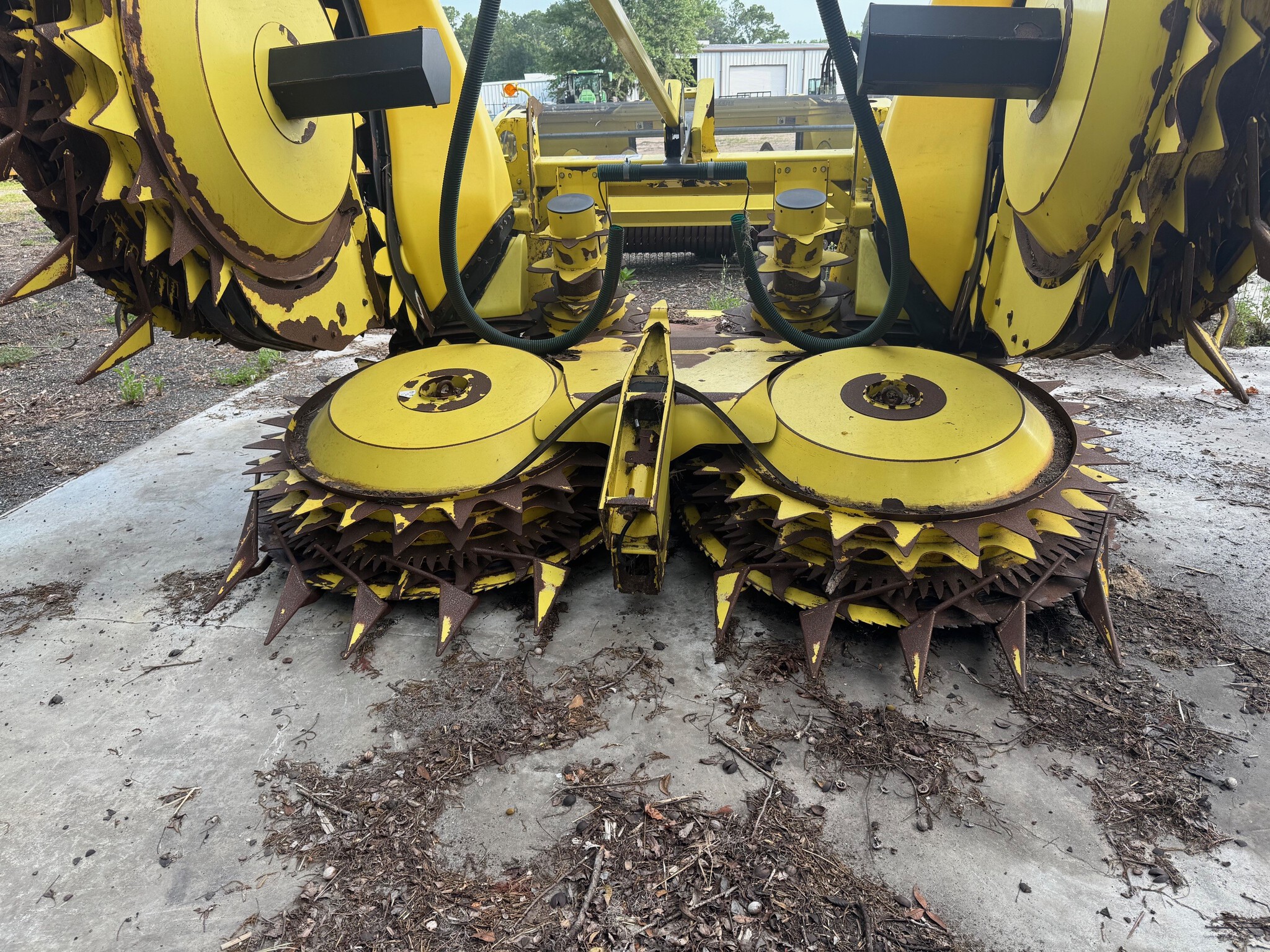 2021 John Deere 770 Image 4