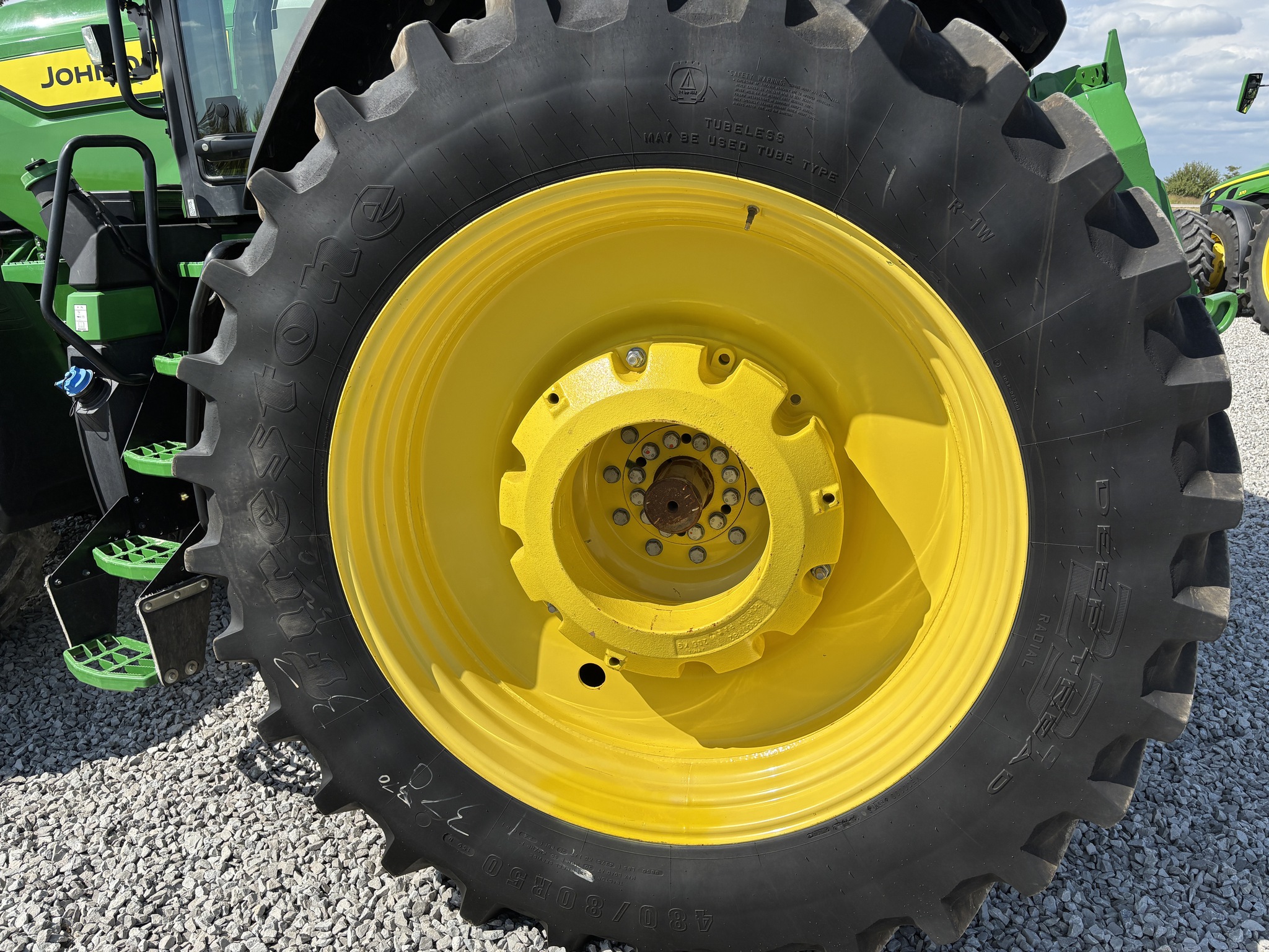 2020 John Deere 8R 370 Image 10