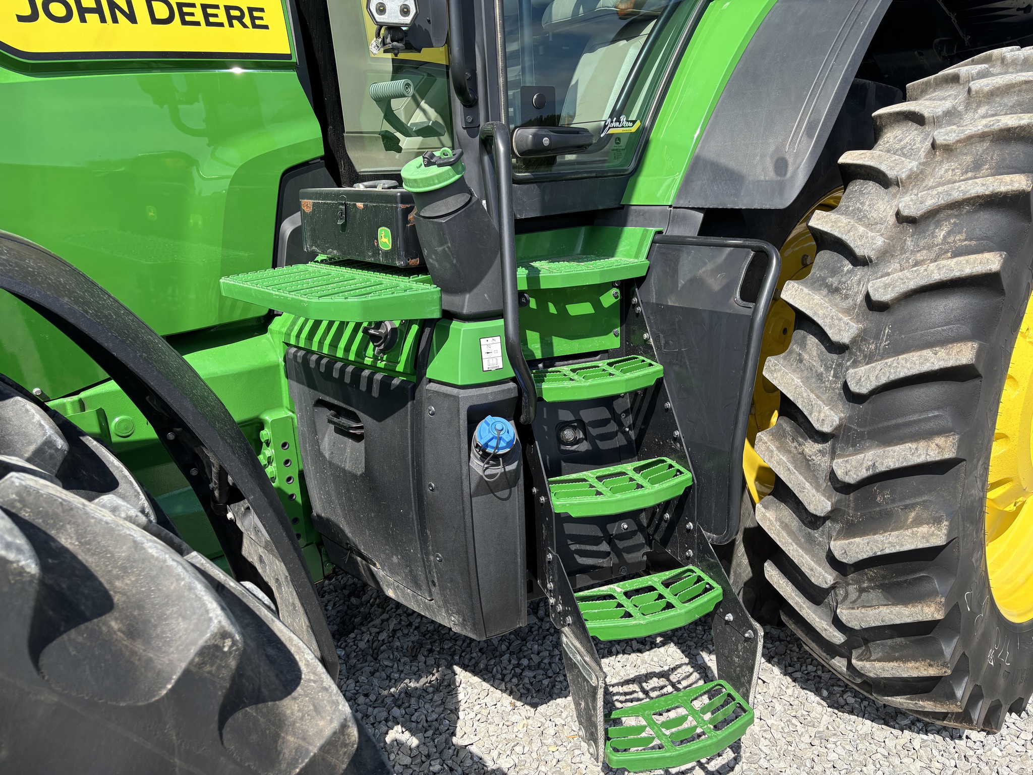 2020 John Deere 8R 370 Image 9