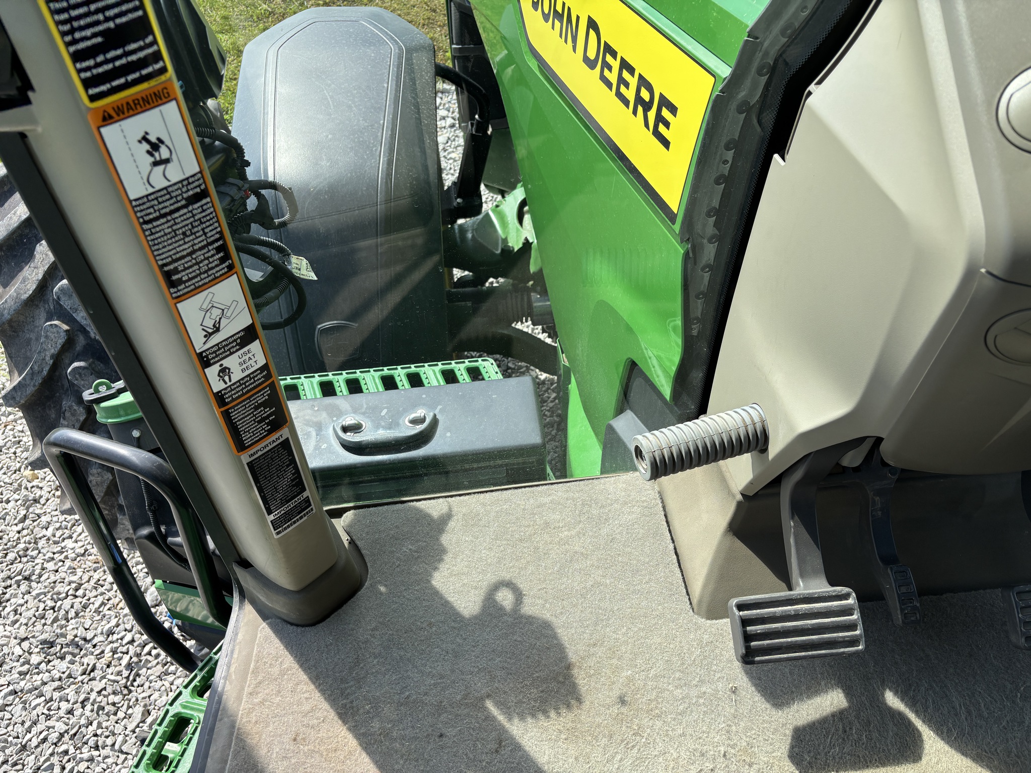 2020 John Deere 8R 370 Image 18