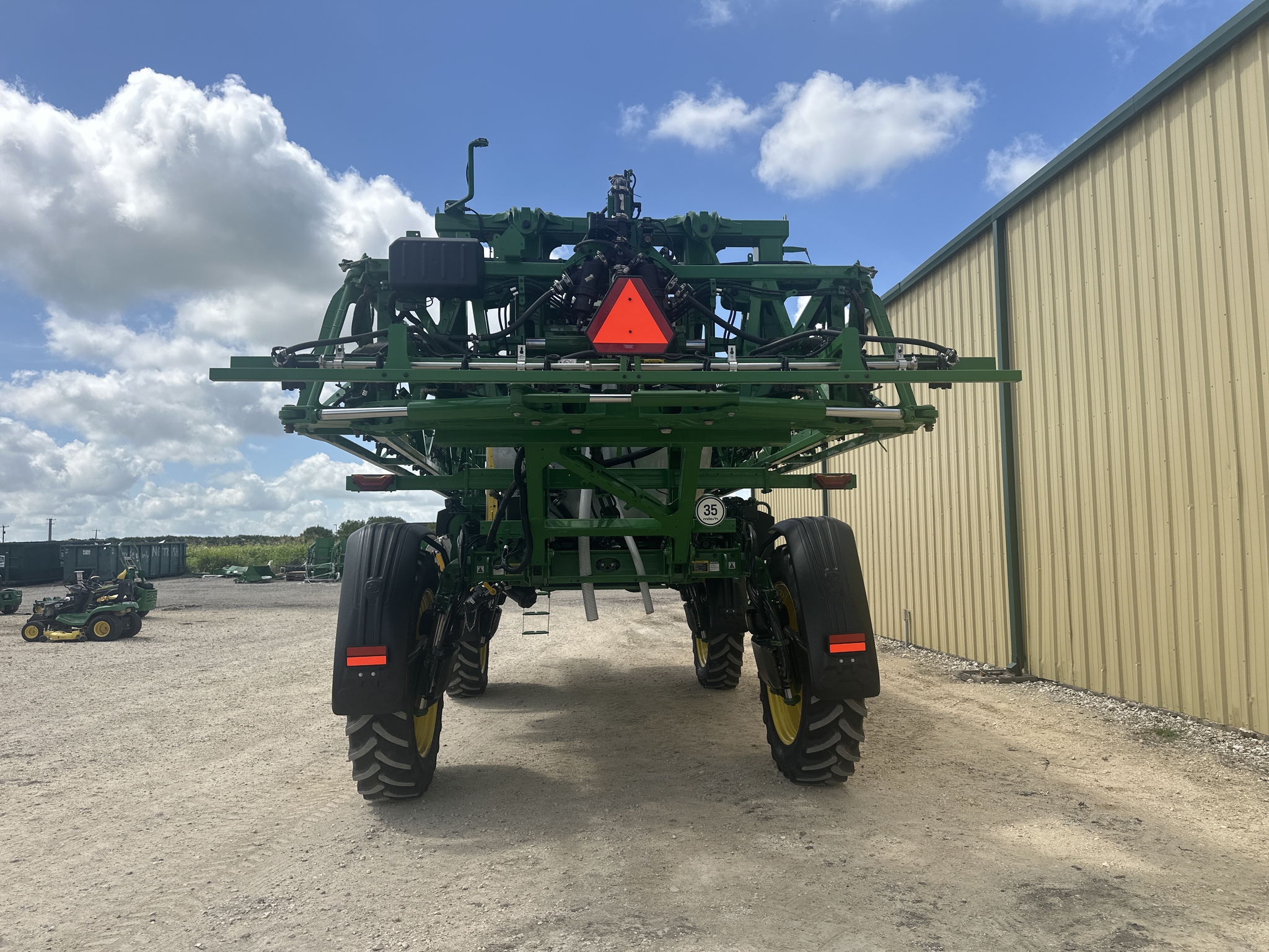 2024 John Deere 412R Image 7