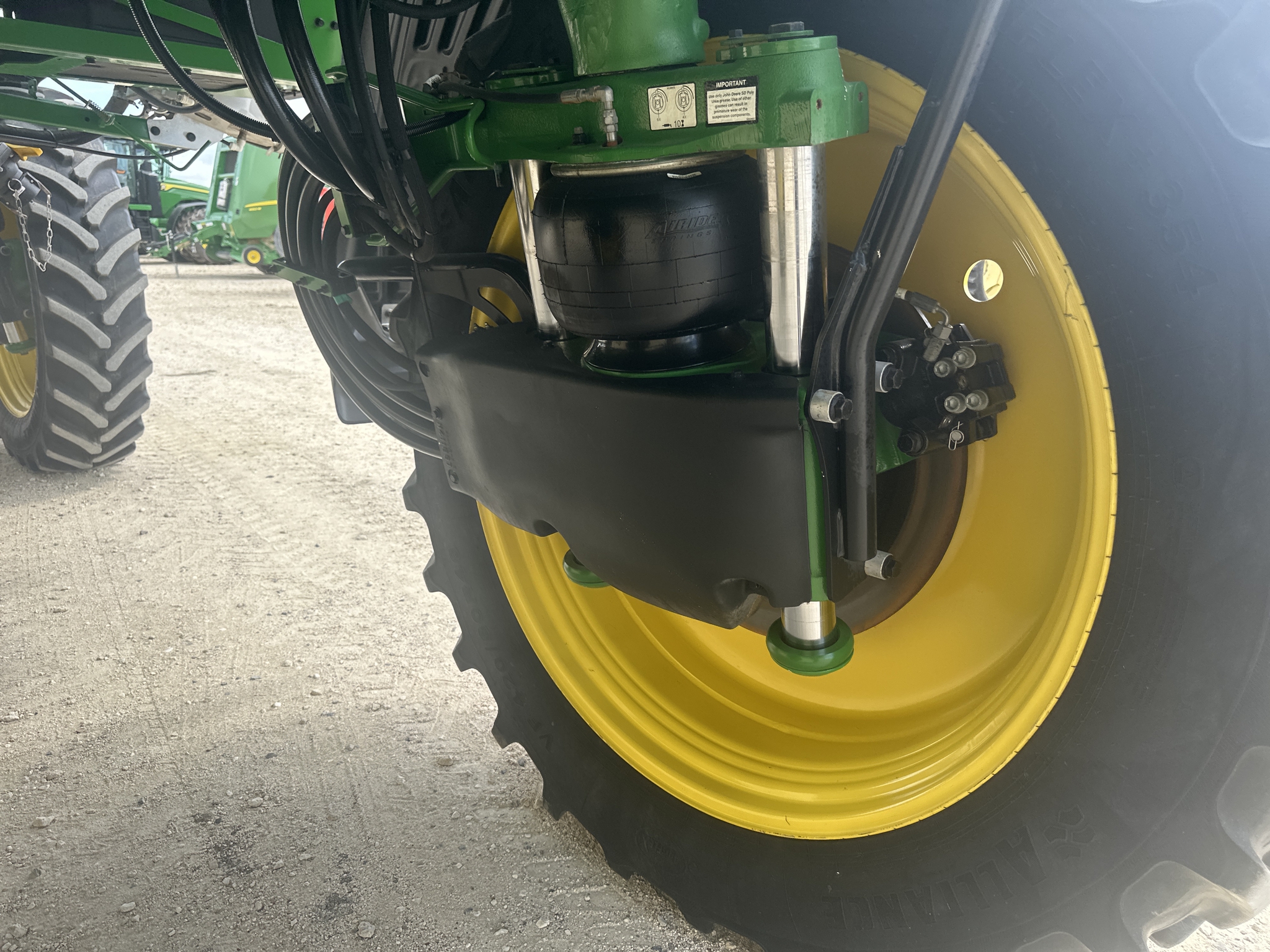 2024 John Deere 412R Image 37
