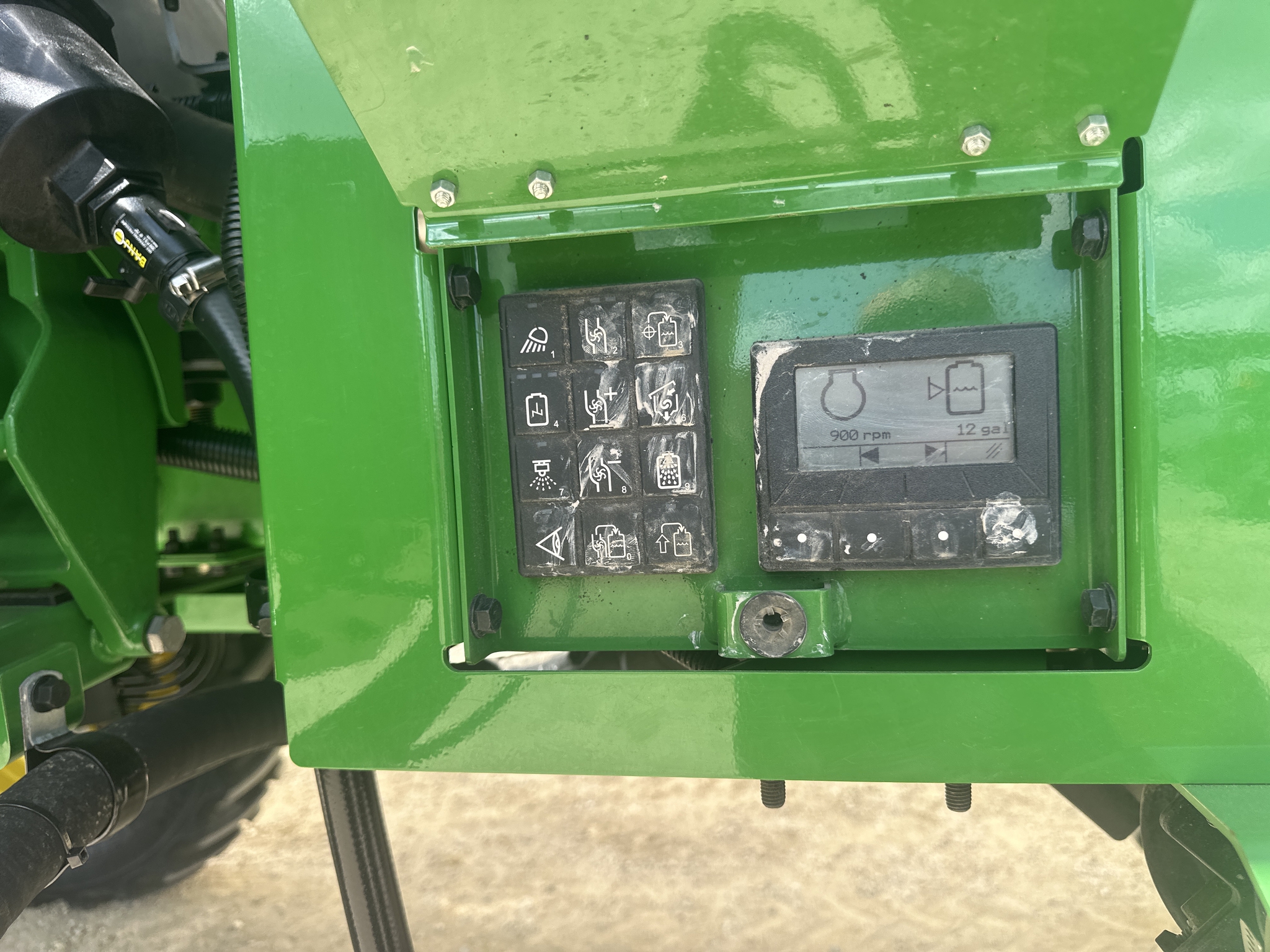 2024 John Deere 412R Image 21